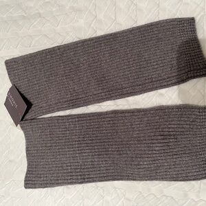 Harmonie by Capezio Ribbed Gray Ballet Leg Warmers 12”